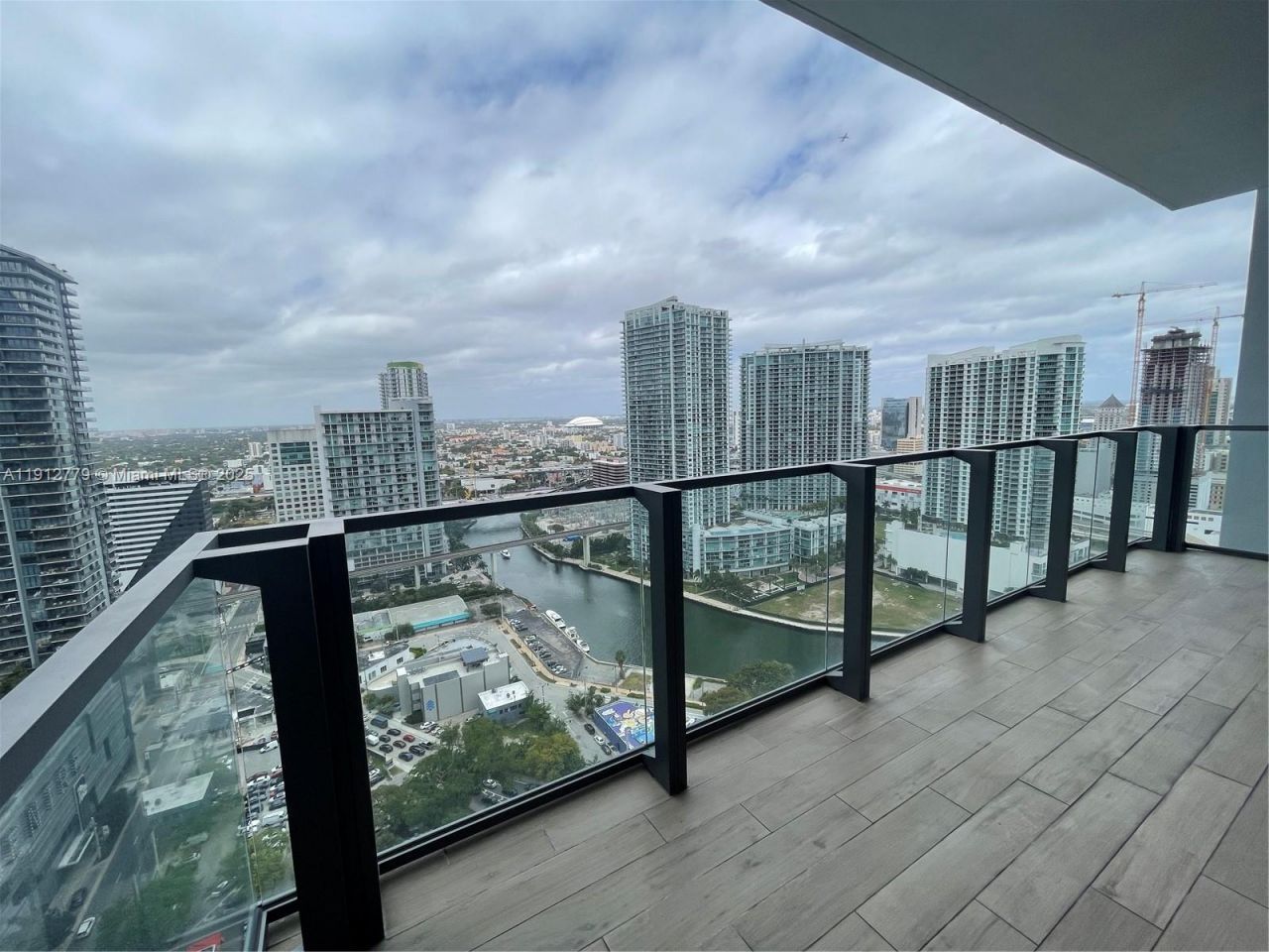 68 SE 6th St, Unit 3806, Miami, FL 33131 Photo