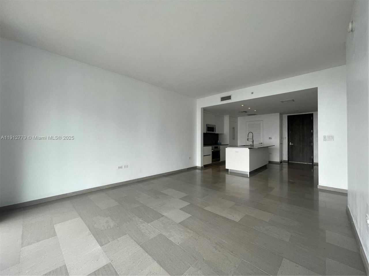 68 SE 6th St, Unit 3806, Miami, FL 33131 Photo