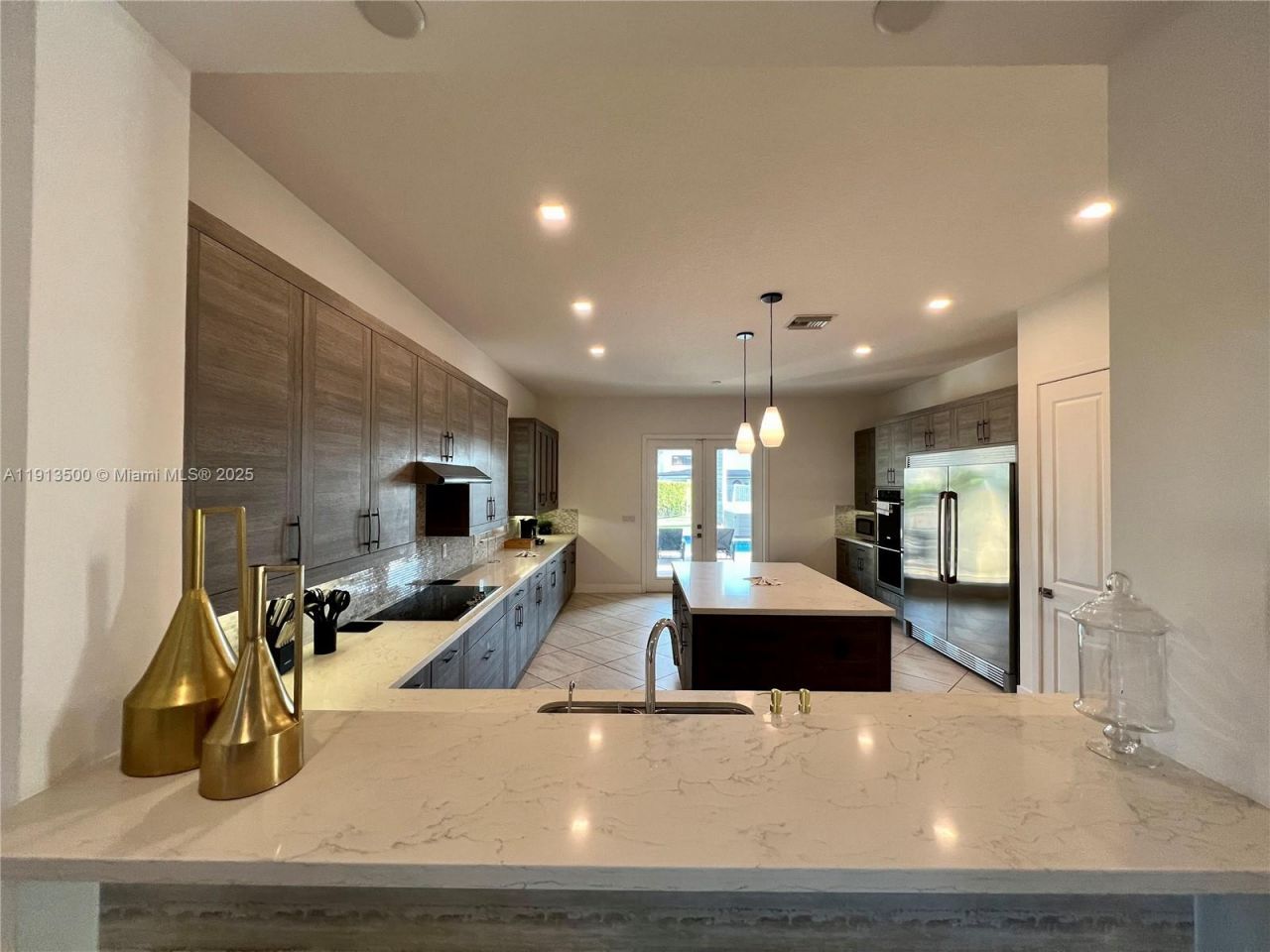 11 NW 122nd Ave, Miami, FL 33182 Photo