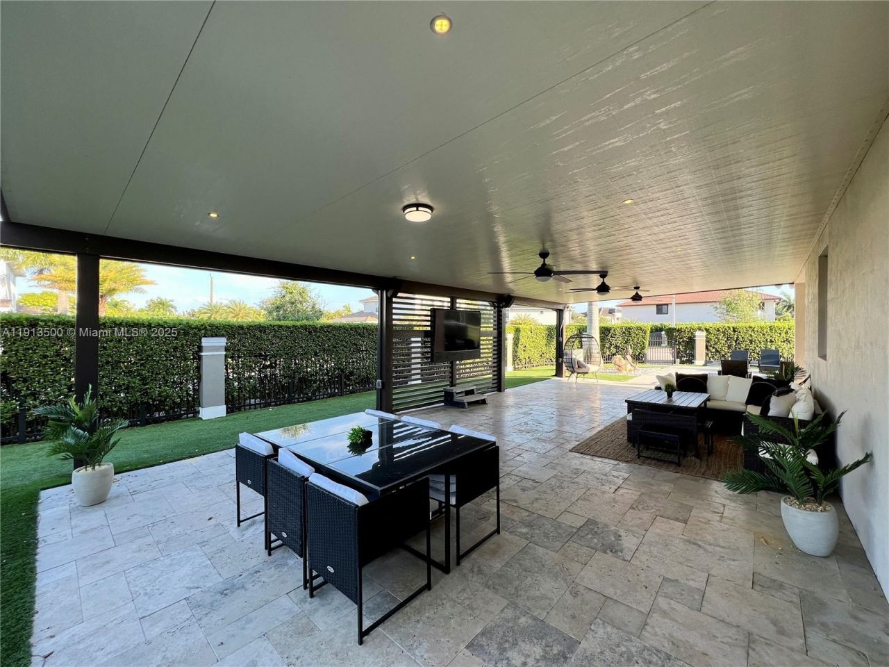 11 NW 122nd Ave, Miami, FL 33182 Photo