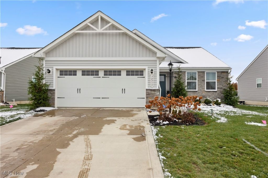 34959 Maurer Boulevard, Grafton, OH 44044 Main Photo