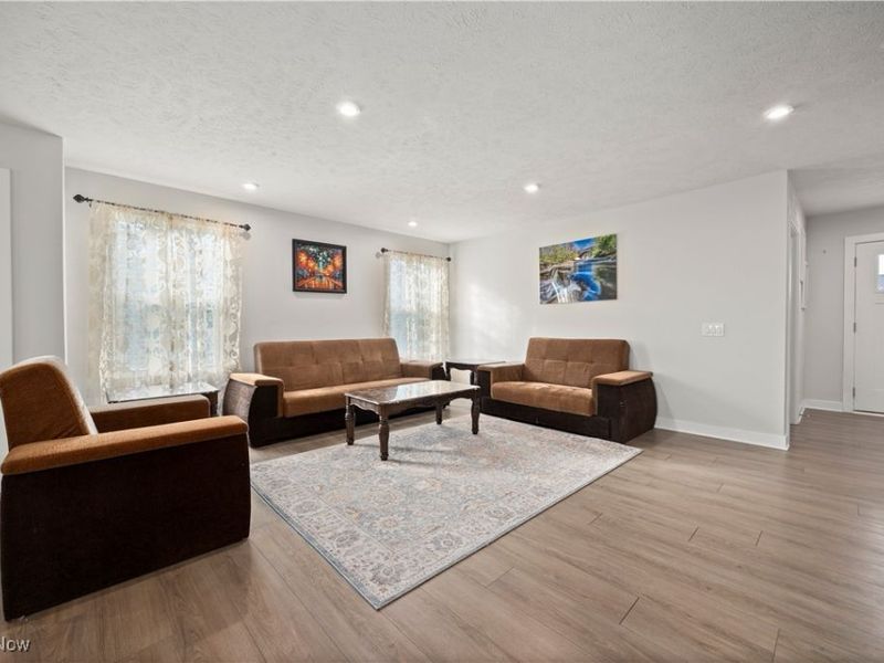 34959 Maurer Boulevard, Grafton, OH 44044 Photo 4