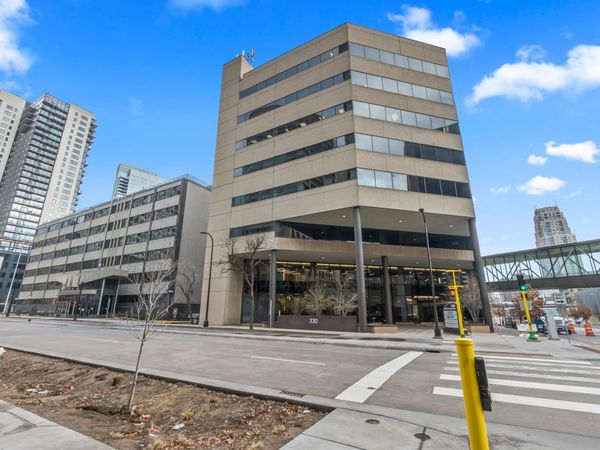 330 2nd Avenue S, Minneapolis, MN 55401