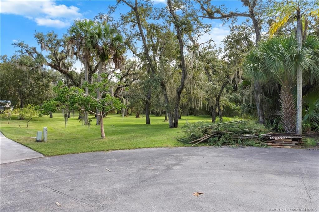 2260 Sweetwater Drive, Fort Pierce, FL 34981 Photo