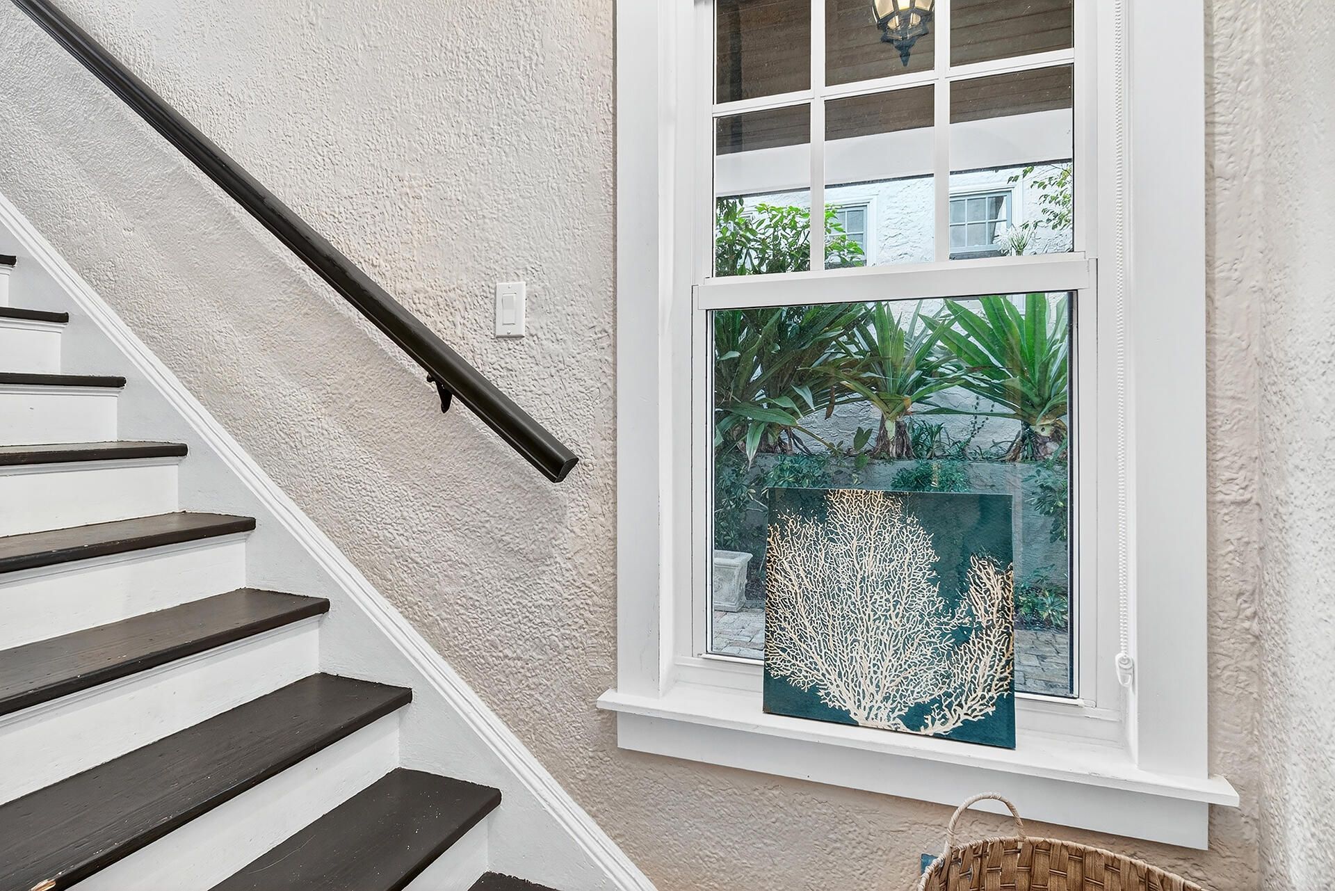 704 Claremore Drive, West Palm Beach, FL 33401 Photo