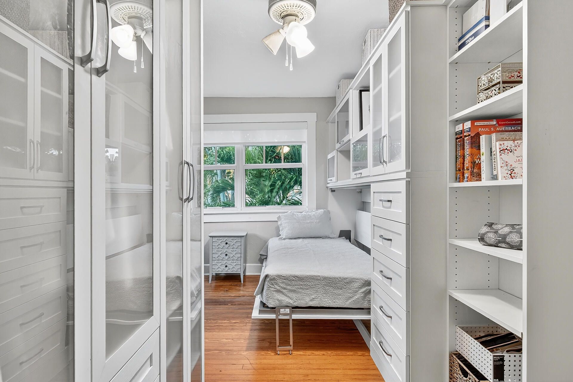 704 Claremore Drive, West Palm Beach, FL 33401 Photo