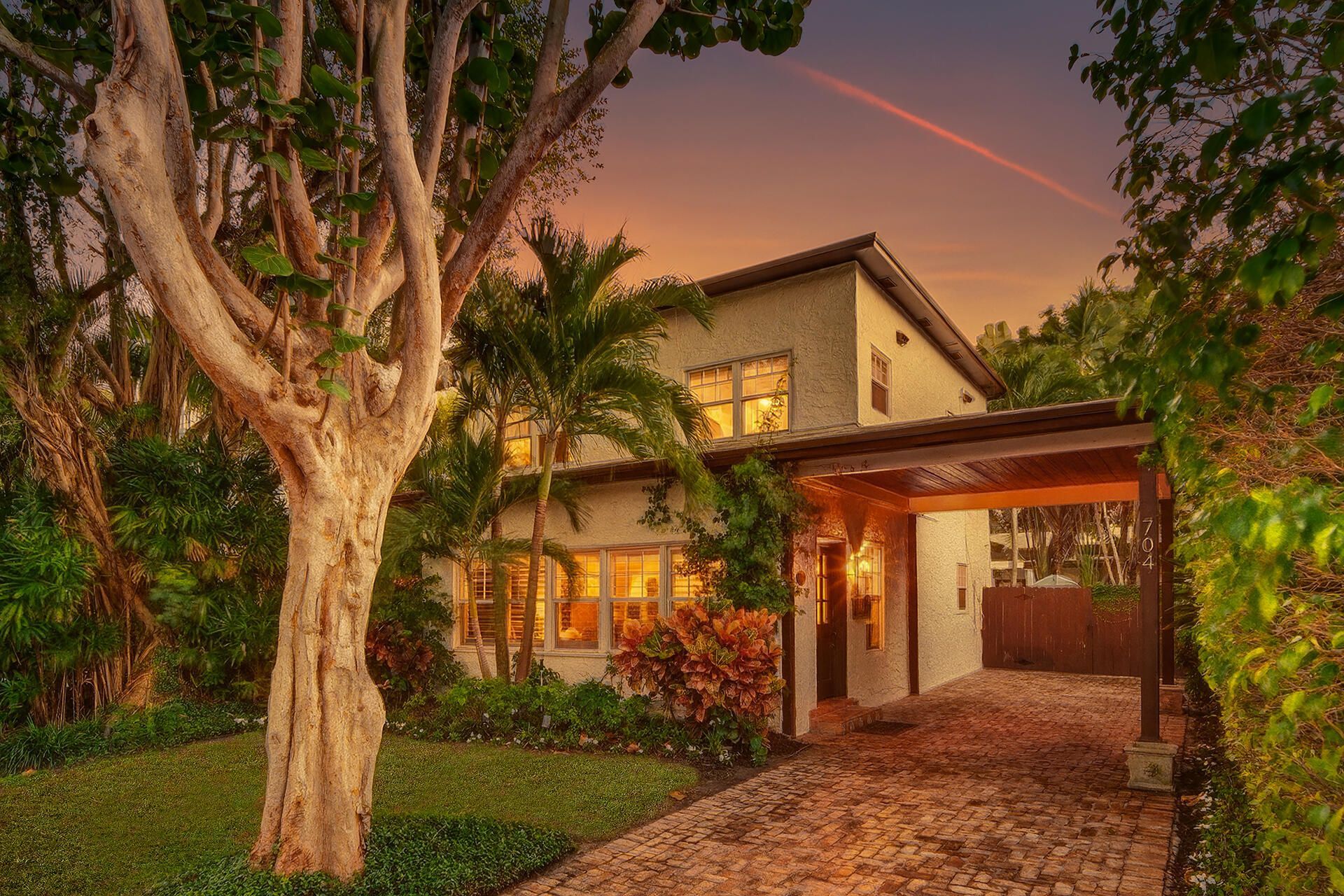 704 Claremore Drive, West Palm Beach, FL 33401 Photo