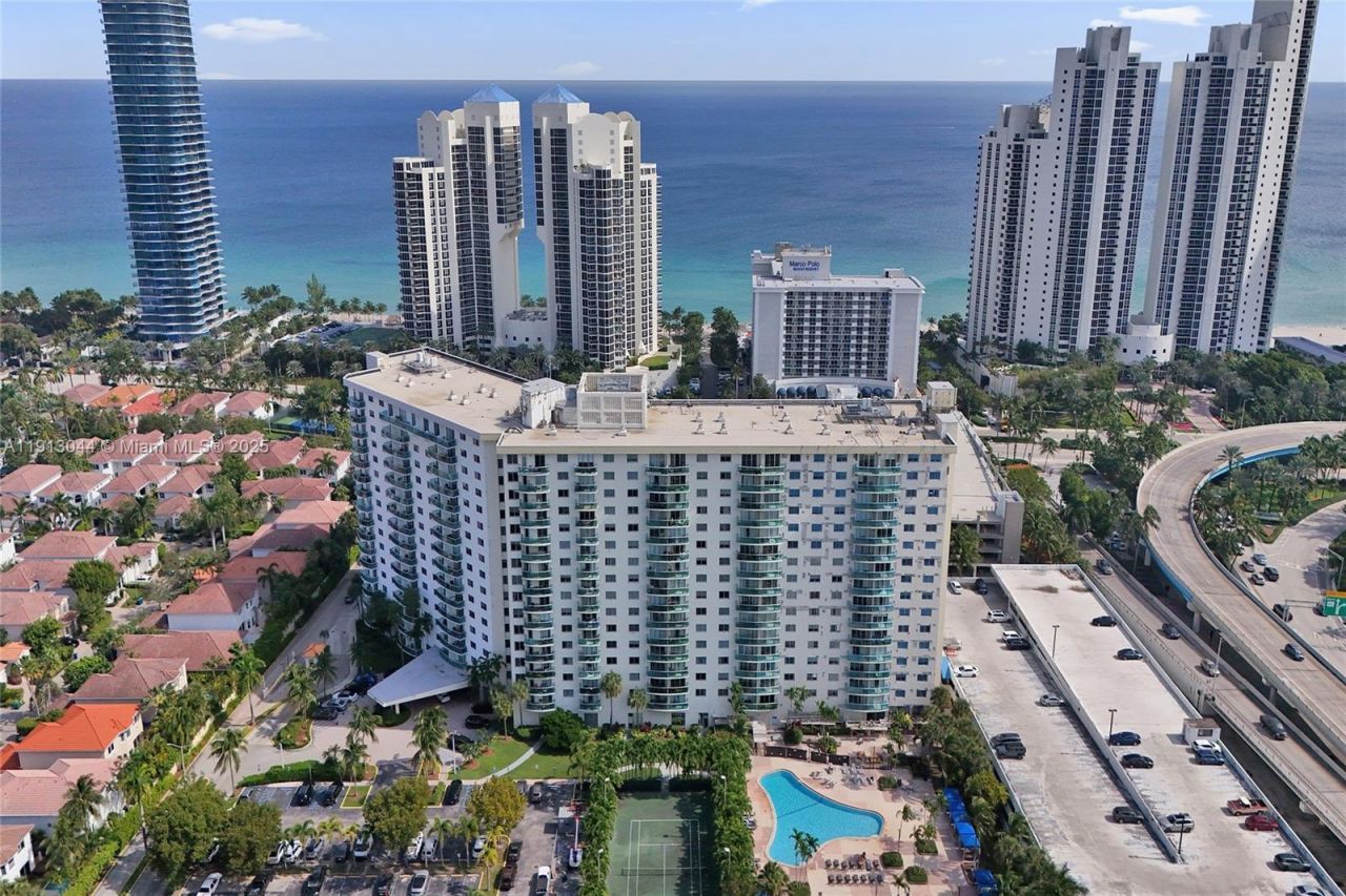 19370 Collins Ave, Unit 426, Sunny Isles Beach, FL 33160 Photo