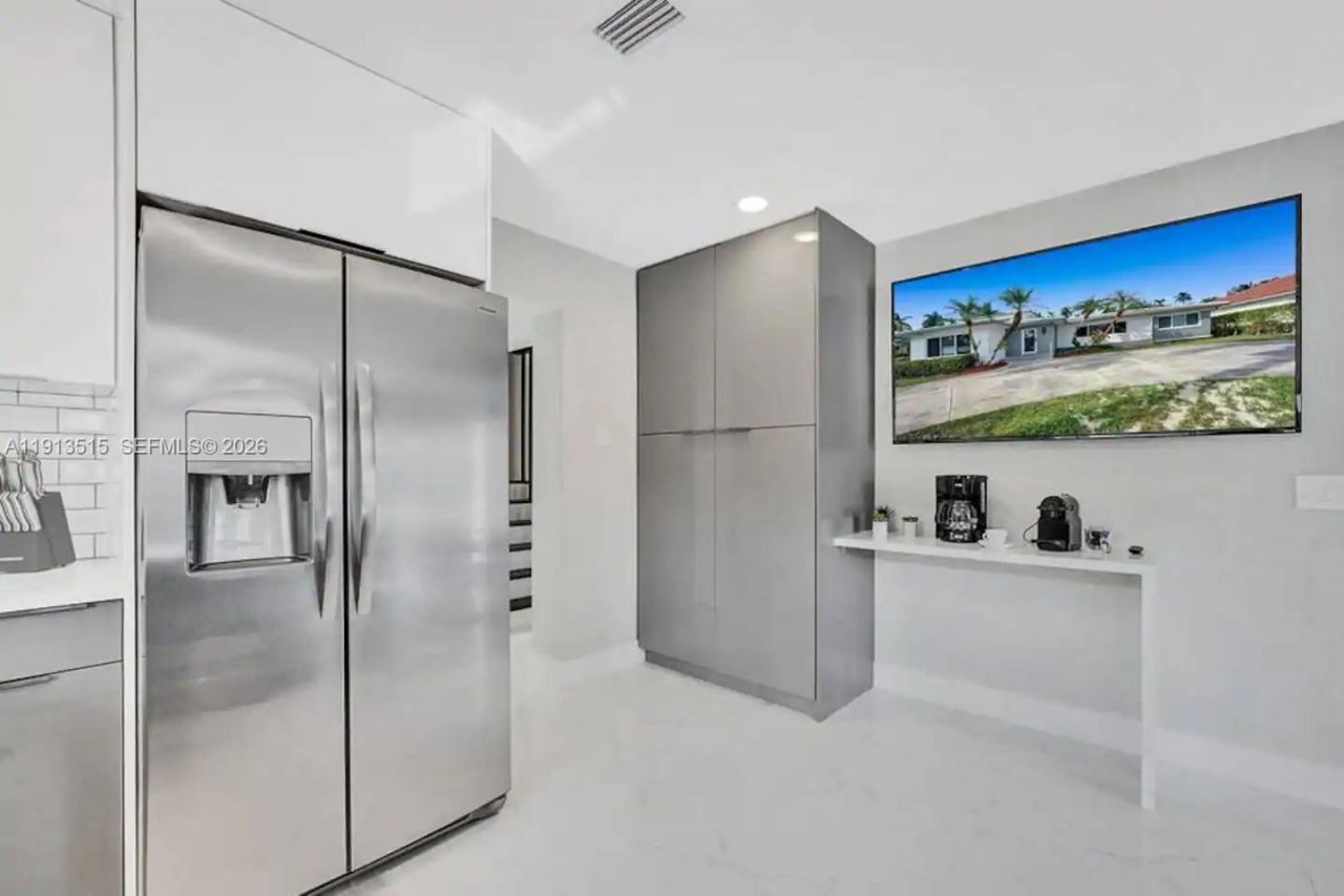 1241 Hollywood Blvd, Hollywood, FL 33019 Photo