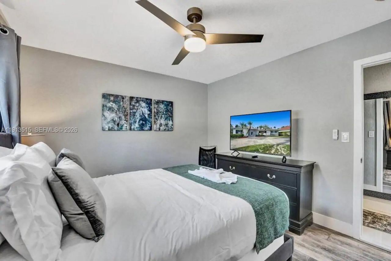 1241 Hollywood Blvd, Hollywood, FL 33019 Photo