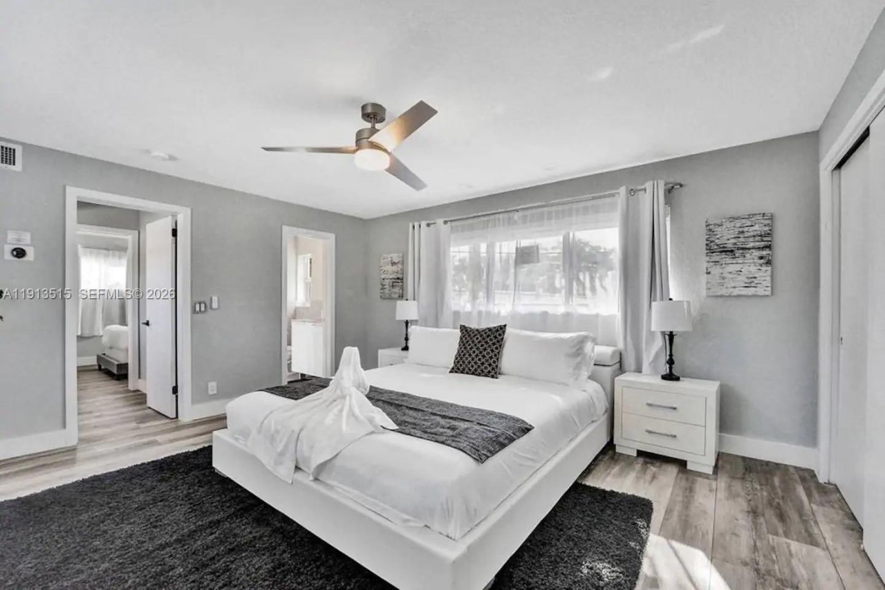 1241 Hollywood Blvd, Hollywood, FL 33019 Photo