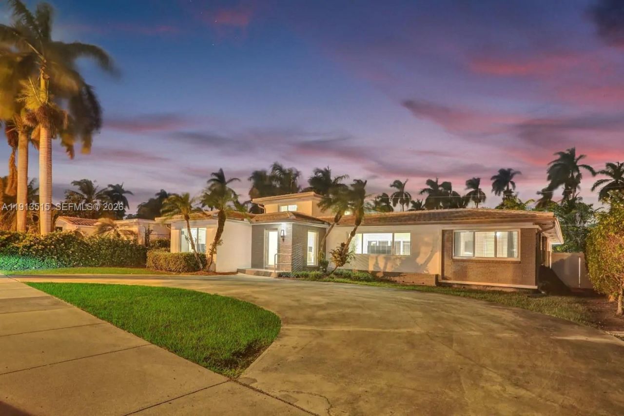 1241 Hollywood Blvd, Hollywood, FL 33019 Photo
