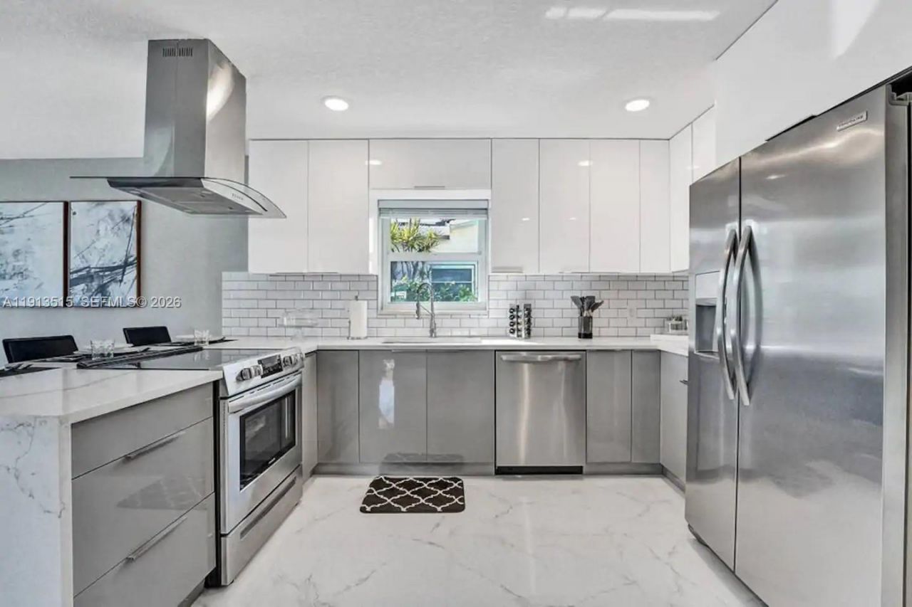 1241 Hollywood Blvd, Hollywood, FL 33019 Photo
