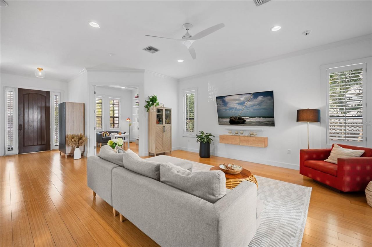 1723 Oak Street, Sarasota, FL 34236 Photo