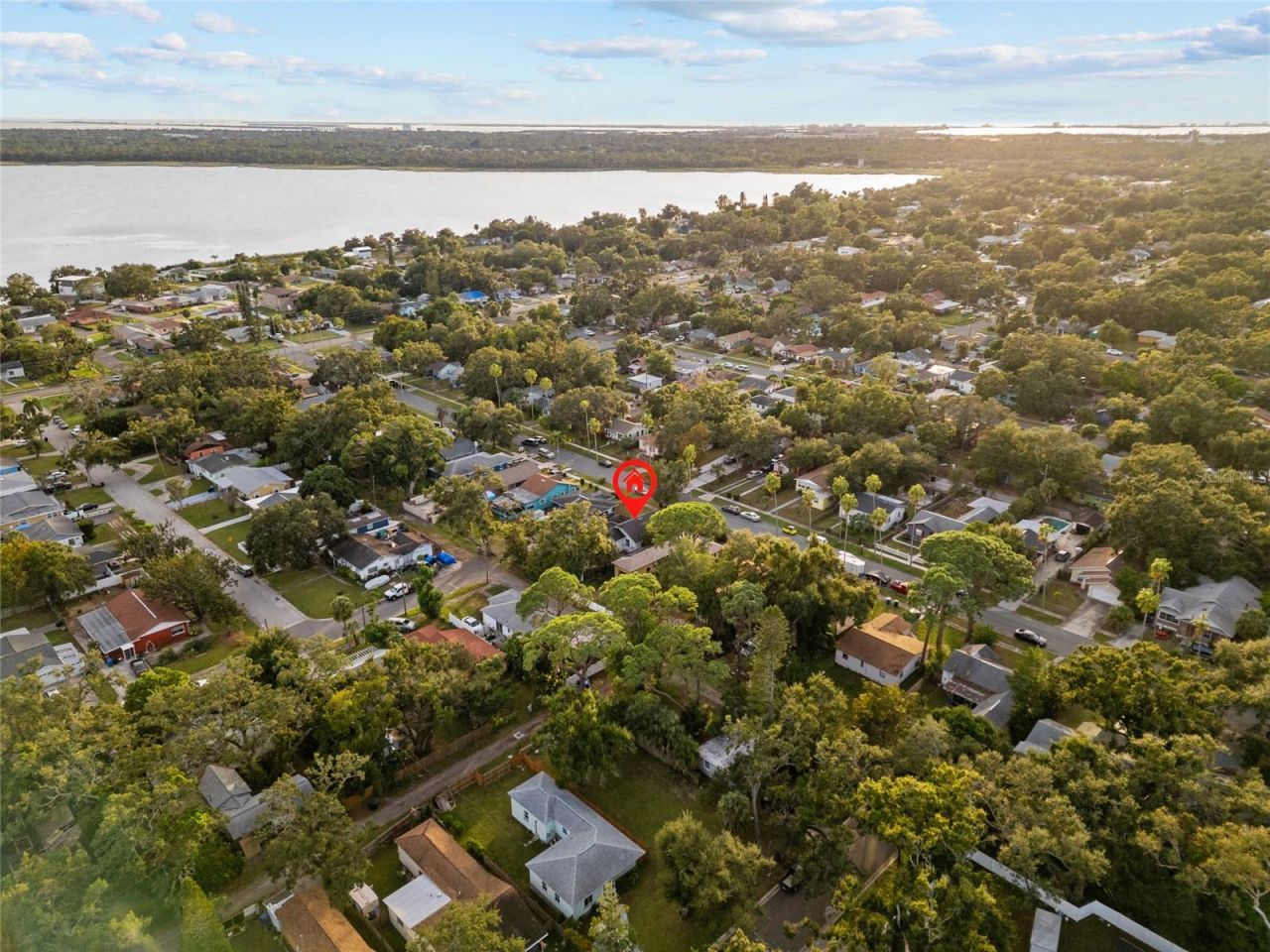 2340 10th Street S, Saint Petersburg, FL 33705 Photo