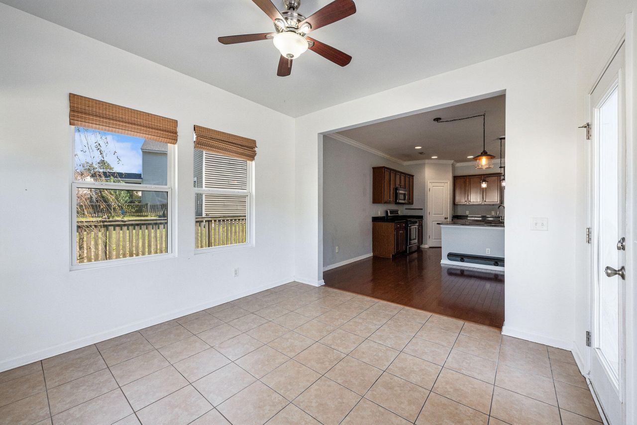 4810 Hawkins Drive Photo 15