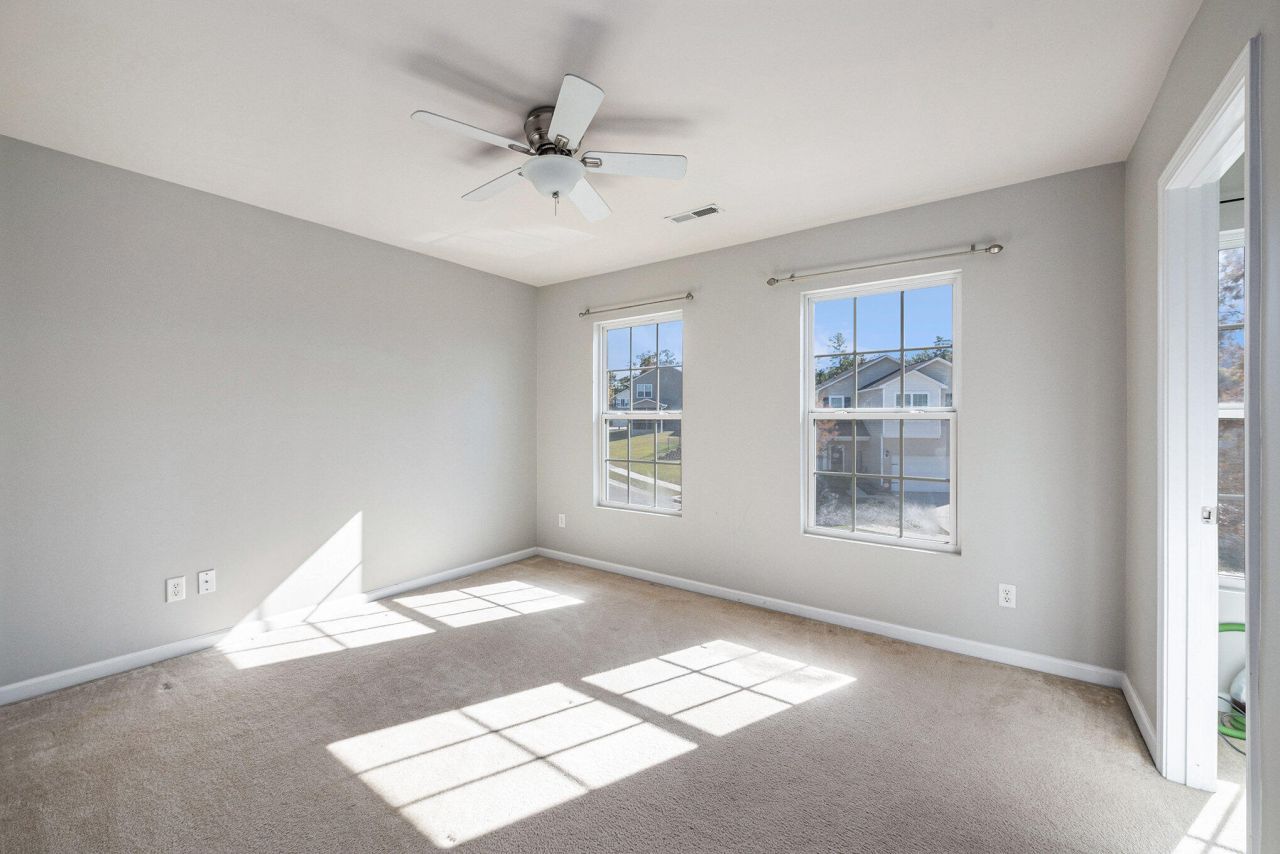 4810 Hawkins Drive Photo 20