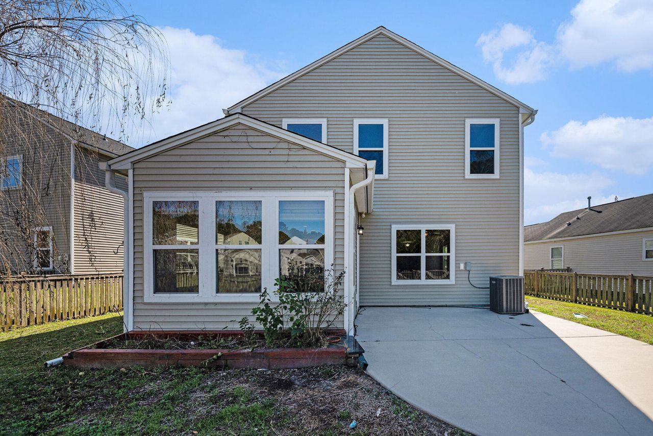 4810 Hawkins Drive Photo 32