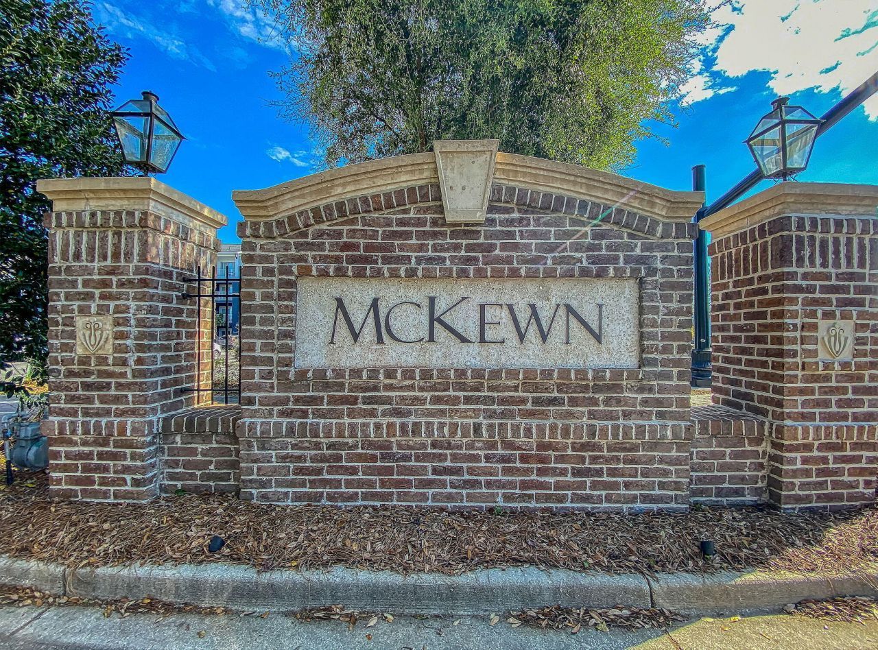 4810 Hawkins Drive Photo 38