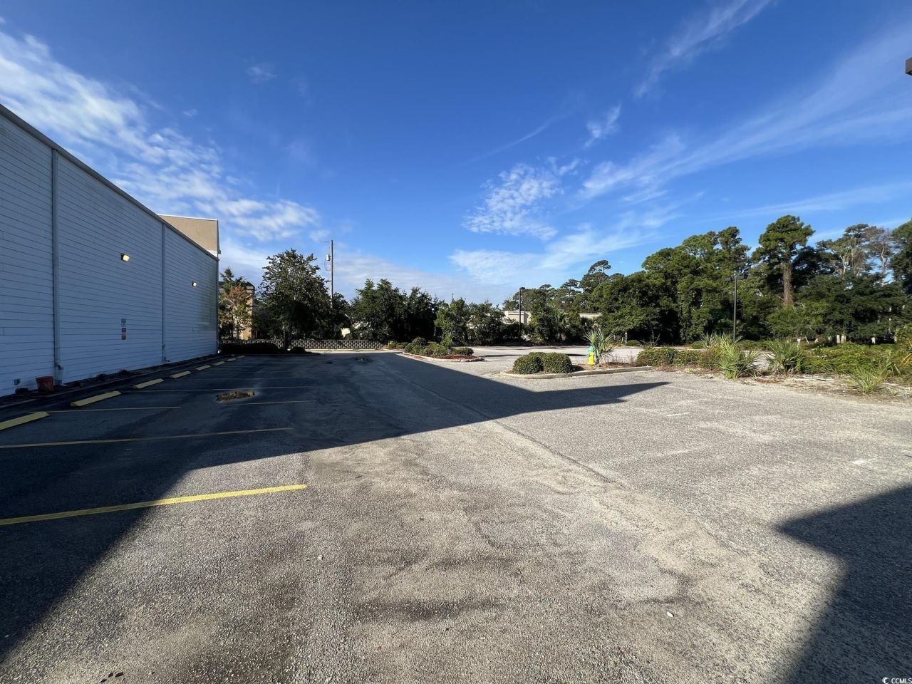 4221 N Kings Hwy. Photo 8