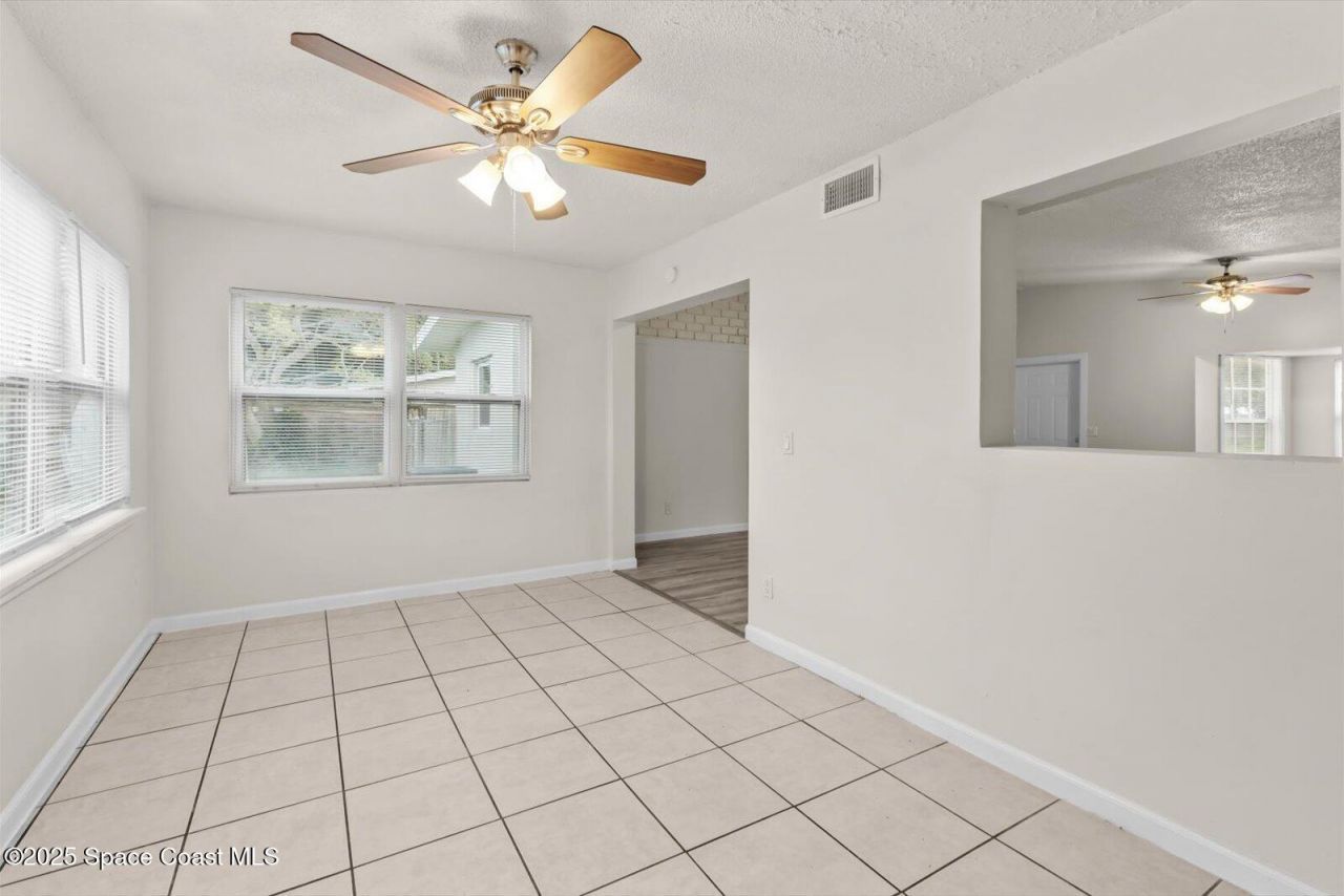 7506 Roberts Road, Fort Pierce, FL 34951 Photo