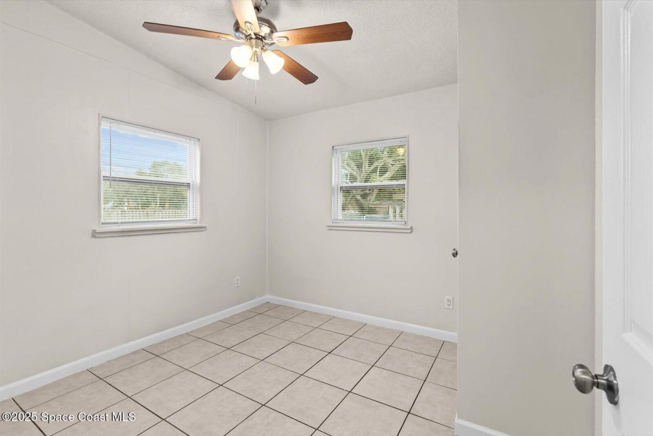 7506 Roberts Road, Fort Pierce, FL 34951 Photo