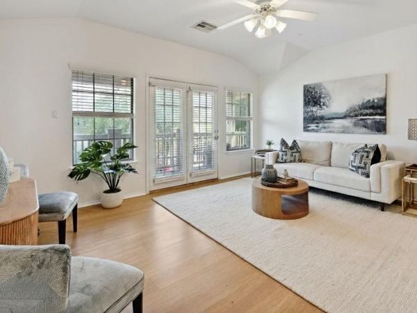 9201 Brodie LN, Unit 2001, Austin, TX 78748