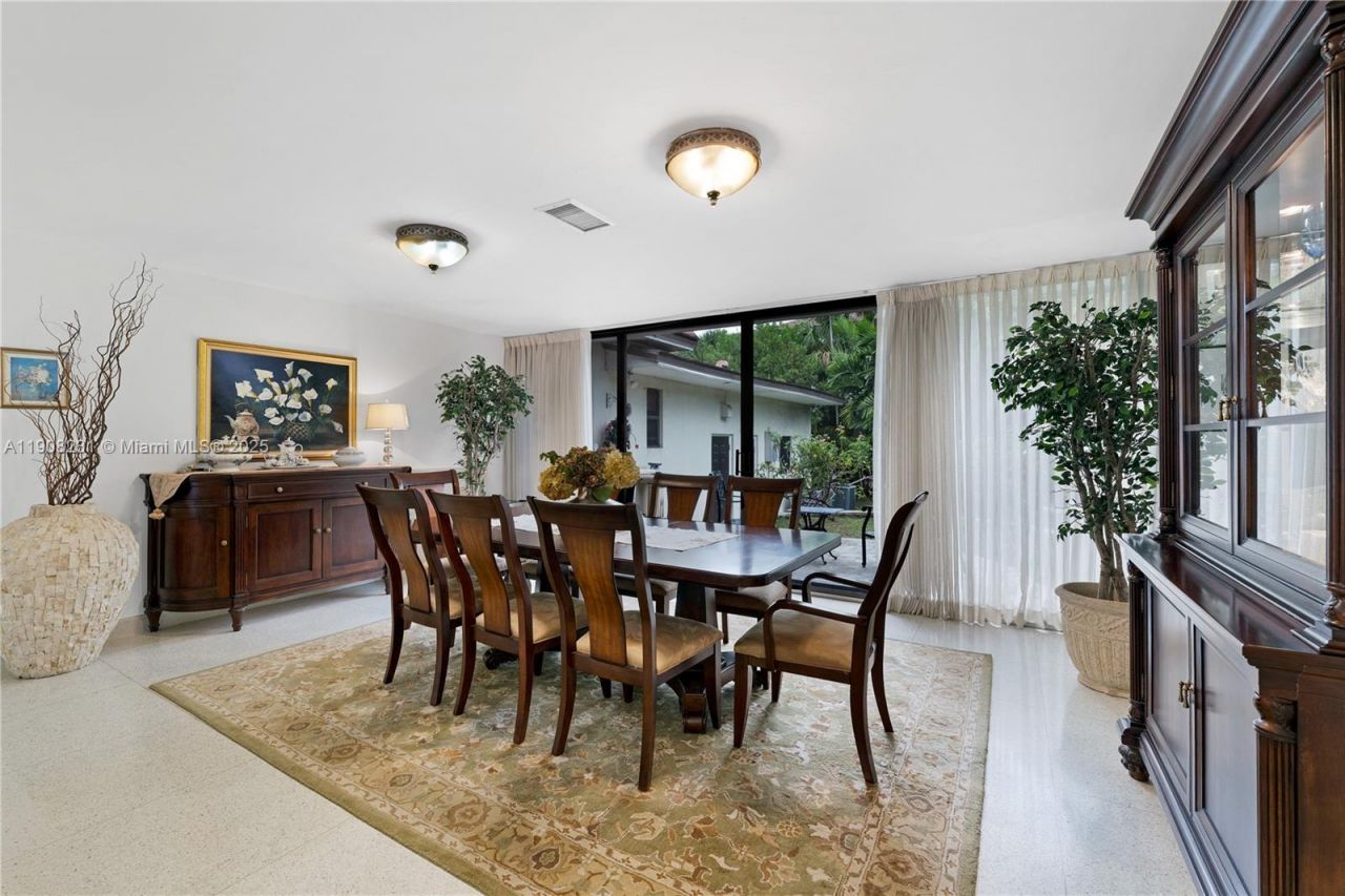 145 Harbour Way, Bal Harbour, FL 33154 Photo