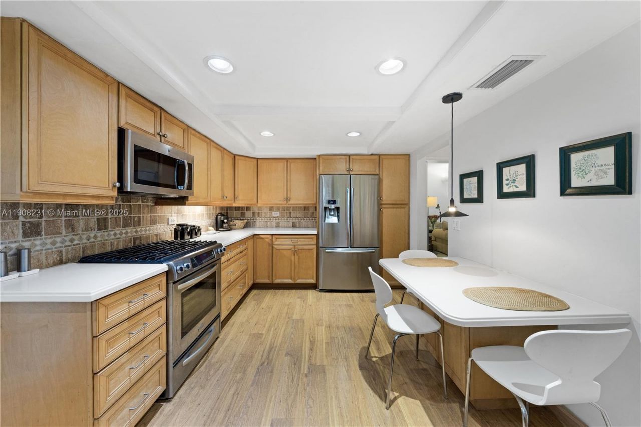 145 Harbour Way, Bal Harbour, FL 33154 Photo