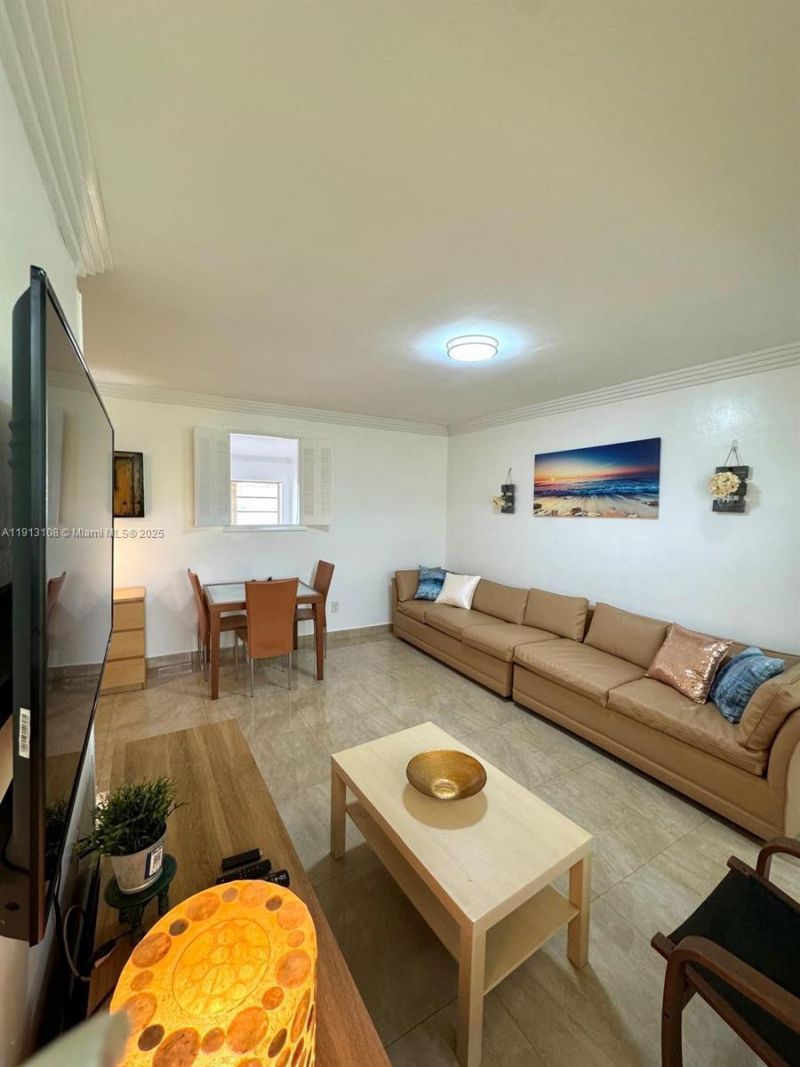 650 Pennsylvania Ave, Unit 2, Miami Beach, FL 33139 Photo