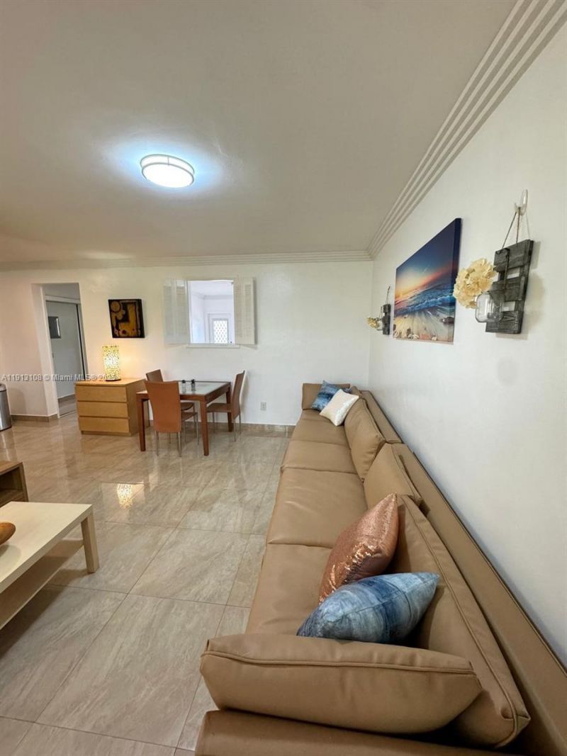 650 Pennsylvania Ave, Unit 2, Miami Beach, FL 33139 Photo