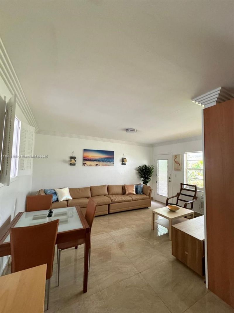 650 Pennsylvania Ave, Unit 2, Miami Beach, FL 33139 Photo