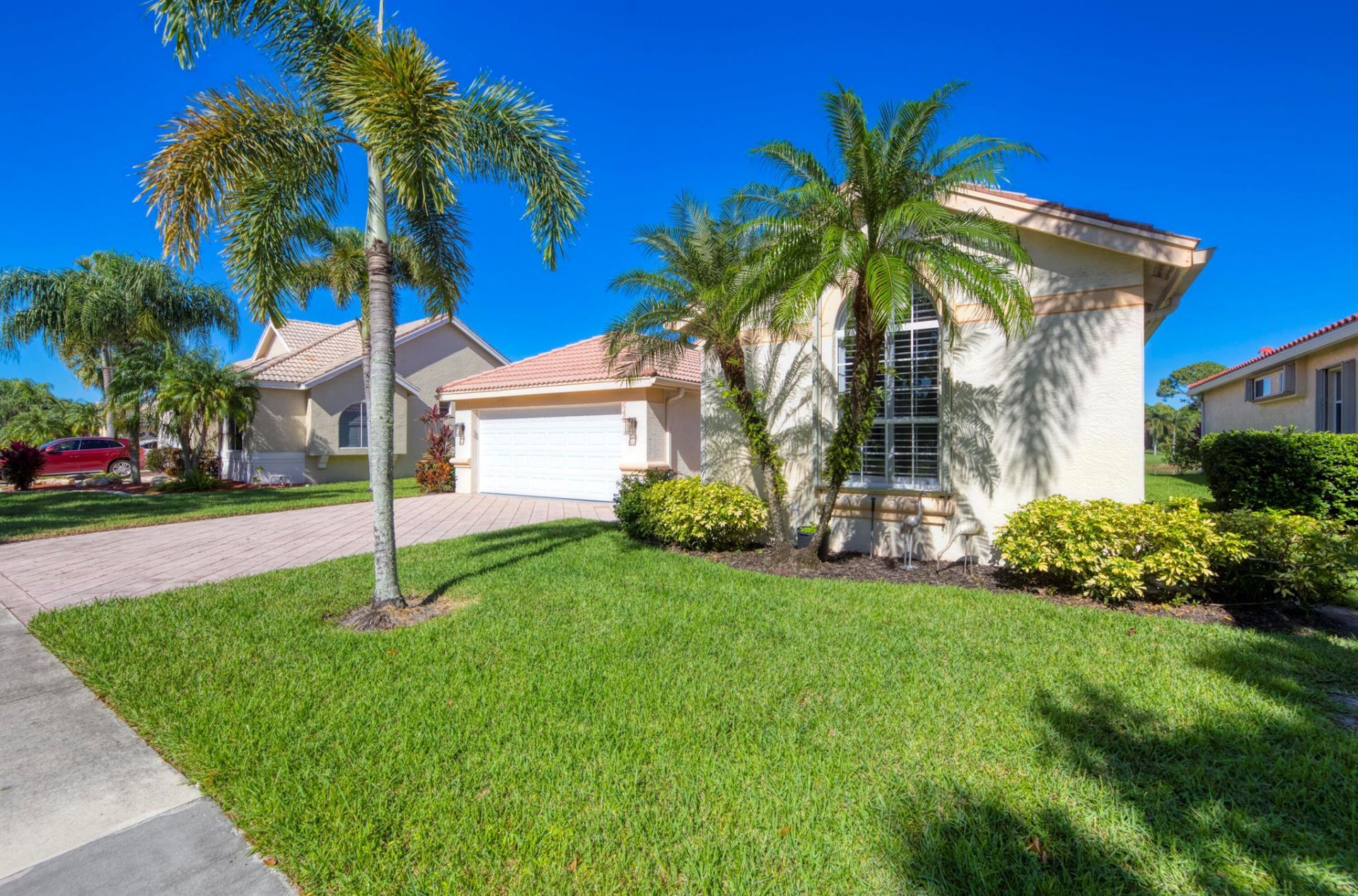 648 SW Lake Charles Circle, Port Saint Lucie, FL 34986 Photo