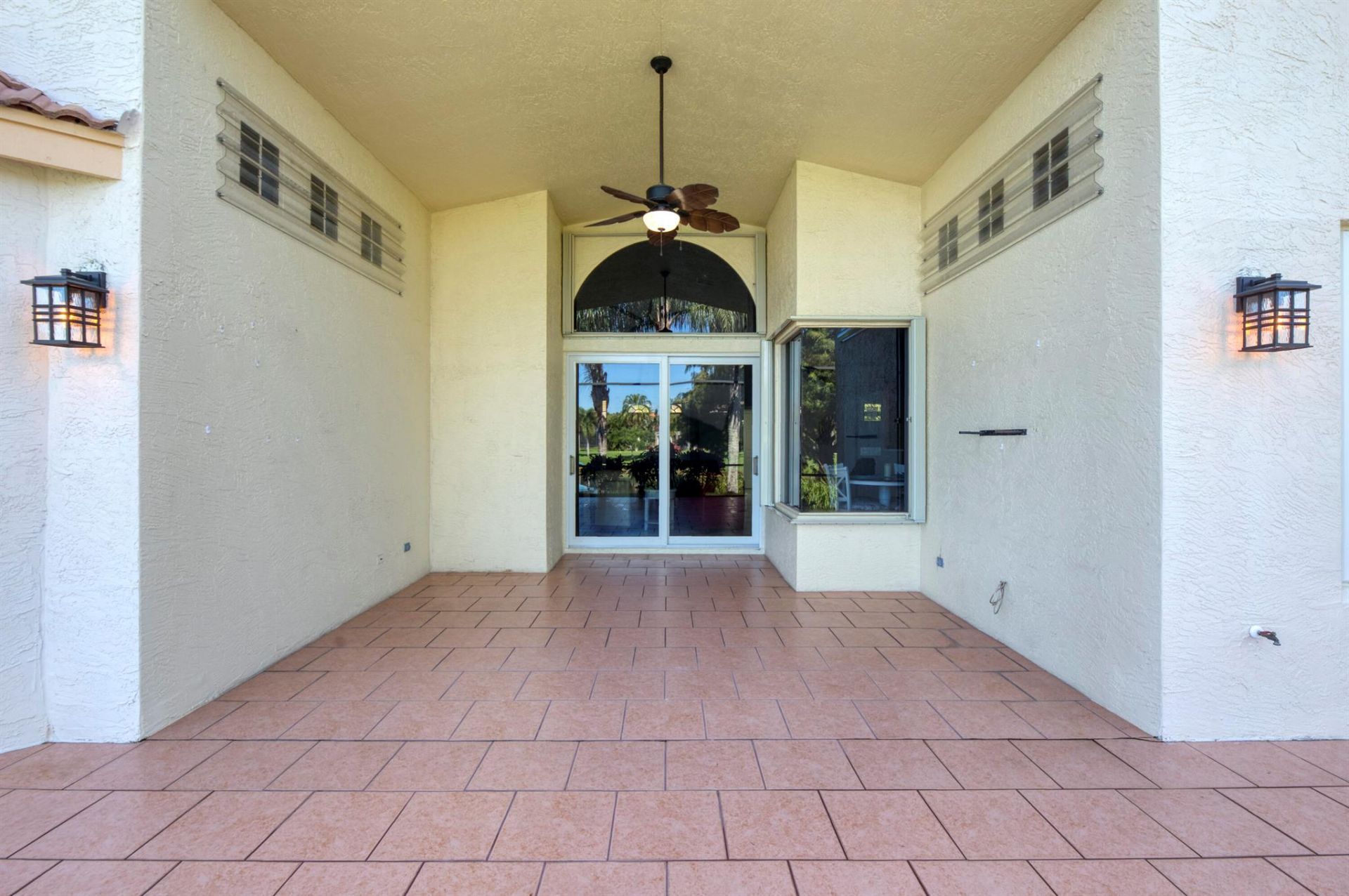 648 SW Lake Charles Circle, Port Saint Lucie, FL 34986 Photo