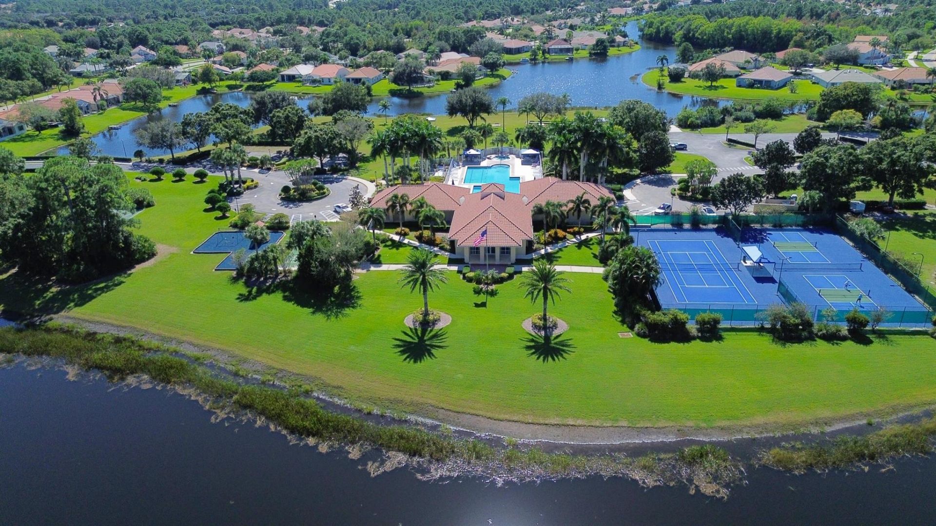 648 SW Lake Charles Circle, Port Saint Lucie, FL 34986 Photo