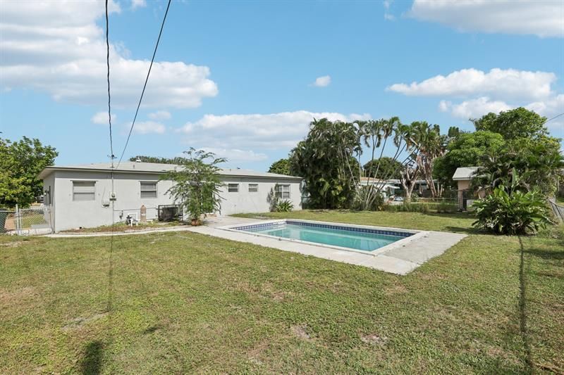 1757 13th Ave, Lake Worth Beach, FL 33460 Photo