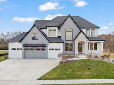 1979 Leaping Deer Circle, Hamel, MN 55340