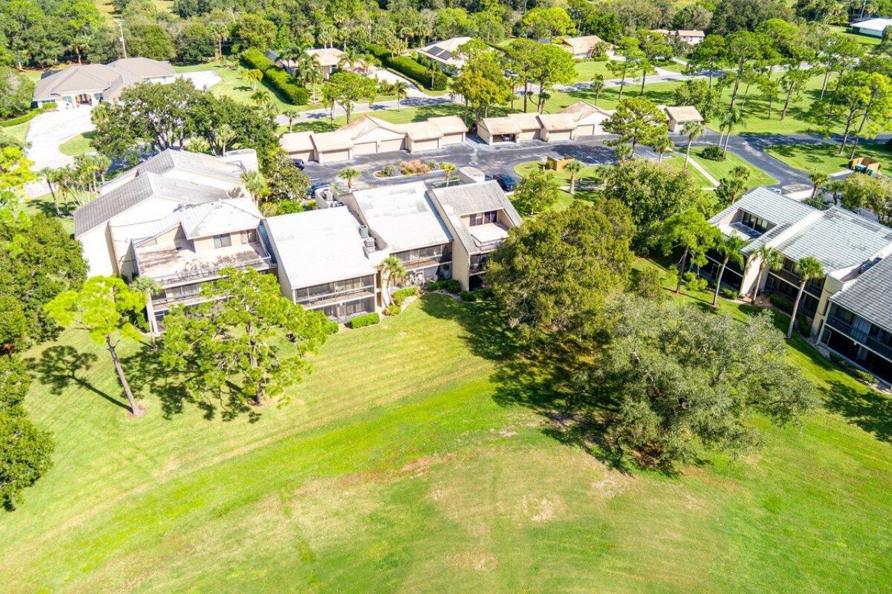 9430 Meadowood Drive, Unit 205, Fort Pierce, FL 34951 Photo