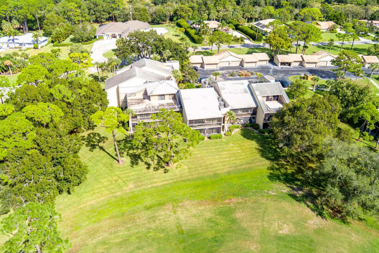 9430 Meadowood Drive, Unit 205, Fort Pierce, FL 34951 Photo