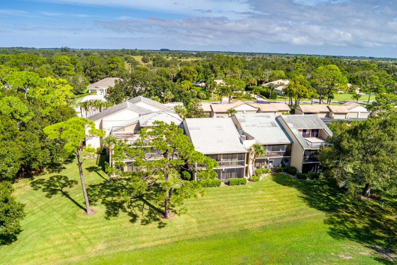 9430 Meadowood Drive, Unit 205, Fort Pierce, FL 34951 Photo