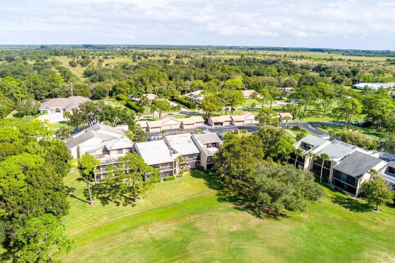 9430 Meadowood Drive, Unit 205, Fort Pierce, FL 34951 Photo