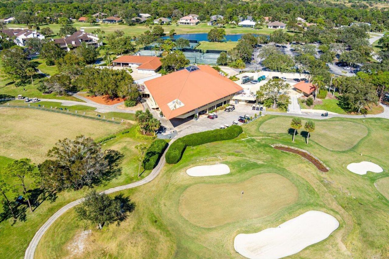 9430 Meadowood Drive, Unit 205, Fort Pierce, FL 34951 Photo