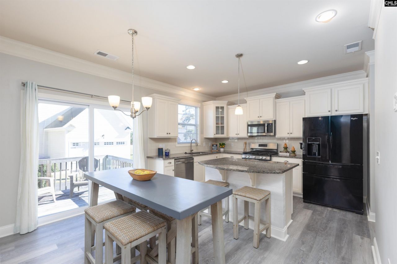 64 Downing Circle Photo 12