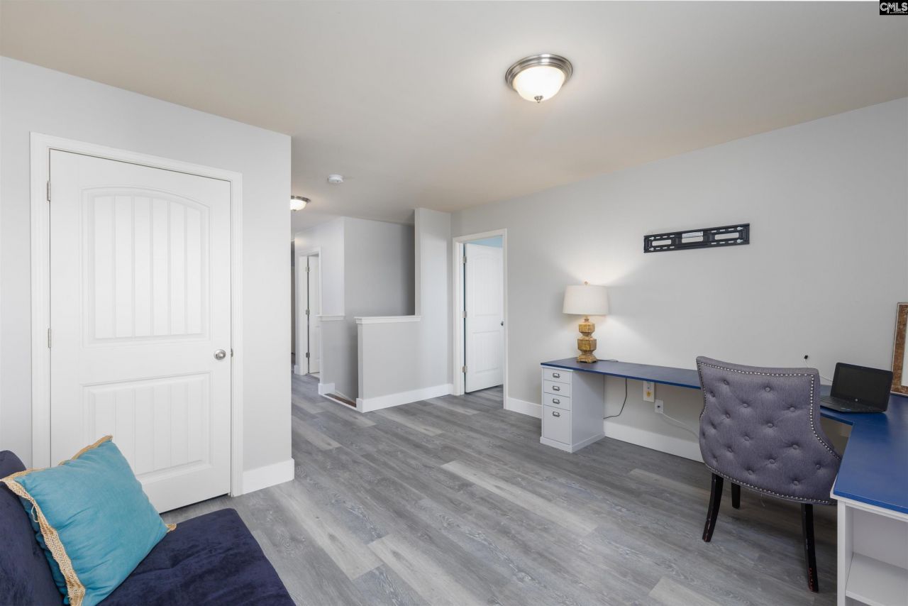 64 Downing Circle Photo 17