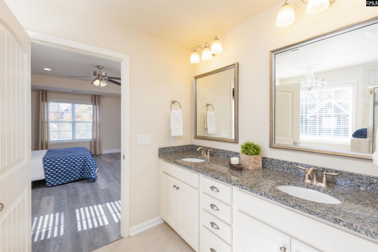 64 Downing Circle Photo 21