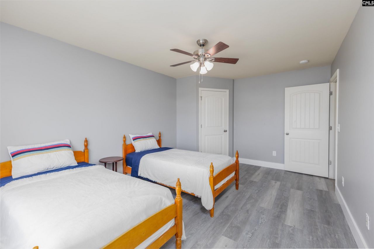 64 Downing Circle Photo 23