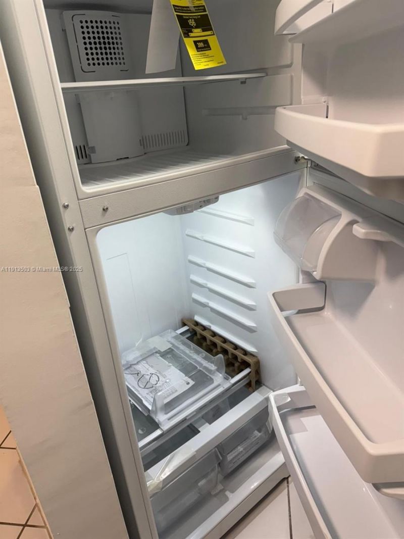 1800 NW 24th Ave, Unit 420, Miami, FL 33125 Photo