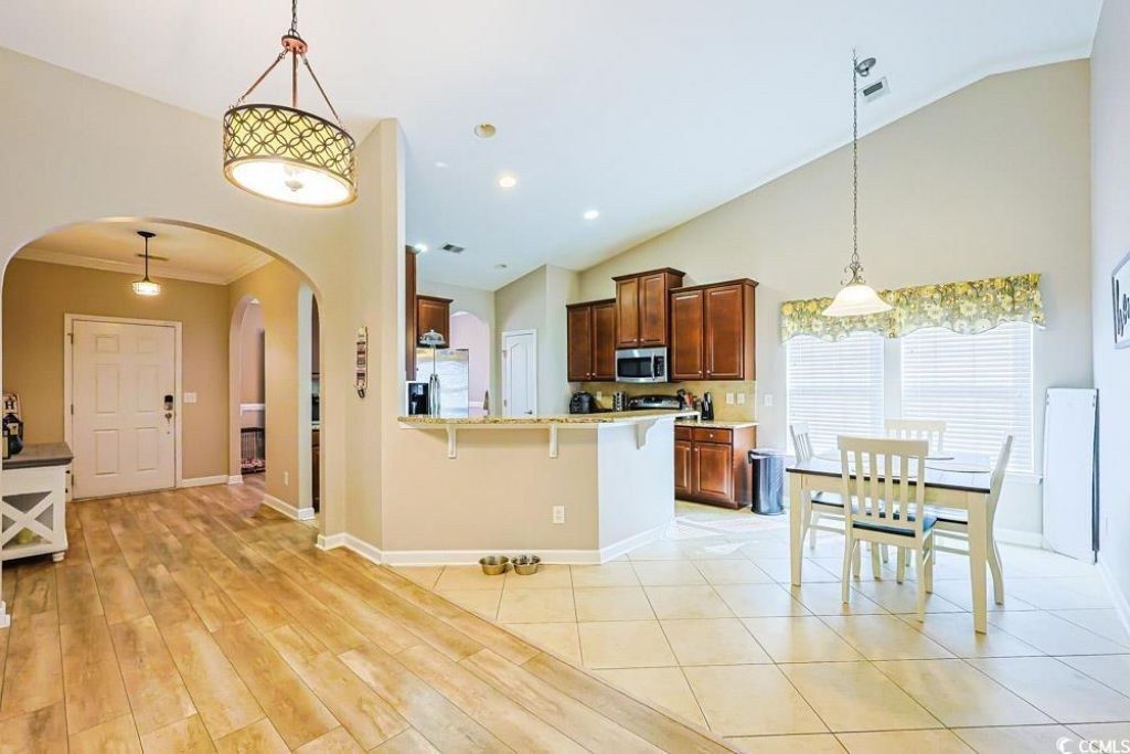 145 Ridge Point Dr. Photo 6