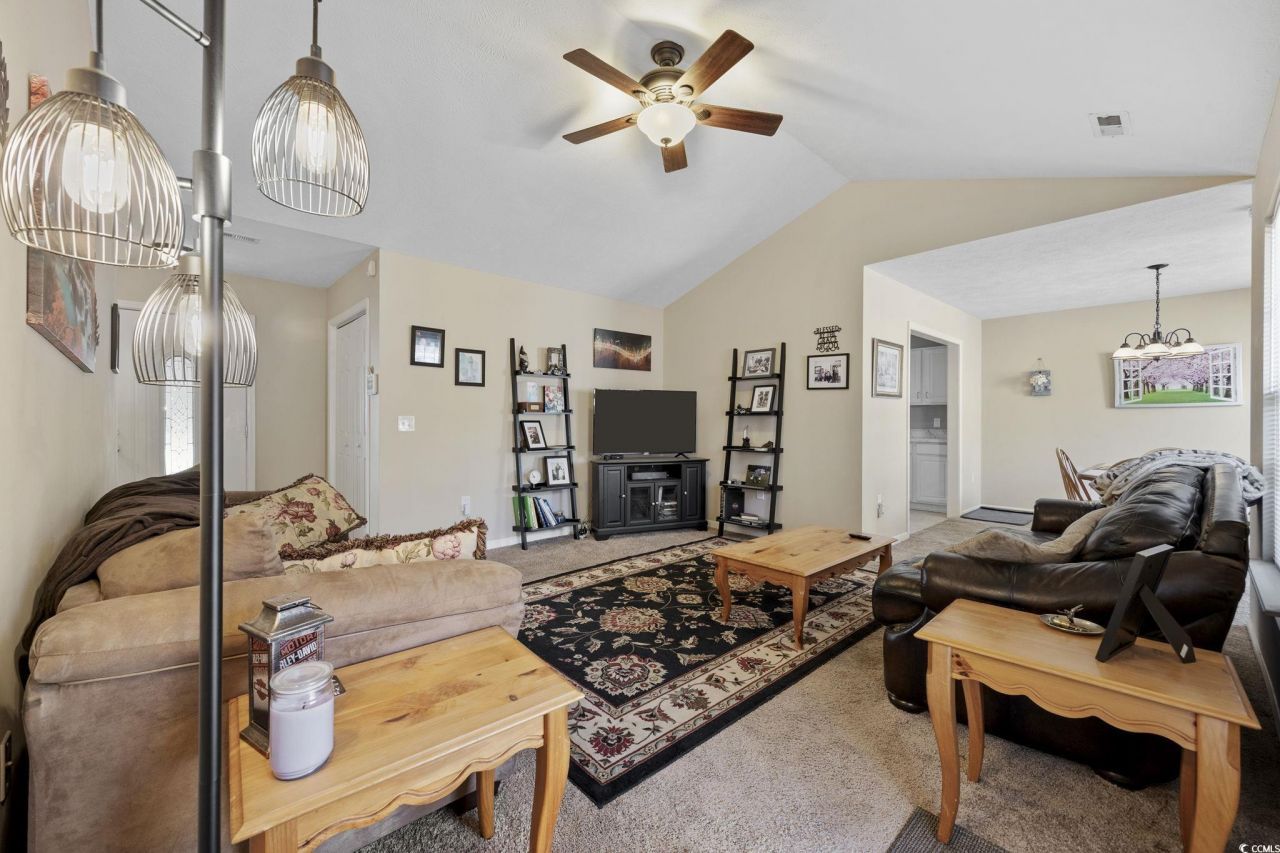 2902 Silver Leaf Circle Photo 6