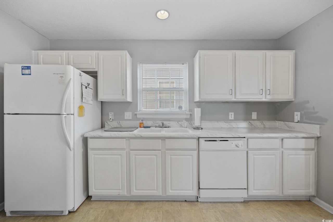 2902 Silver Leaf Circle Photo 9